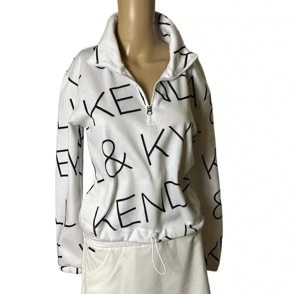KENDALL  & KYLIE sweater,women medium. White,logon, graphic,pull over,toggle,EC - Picture 4 of 14